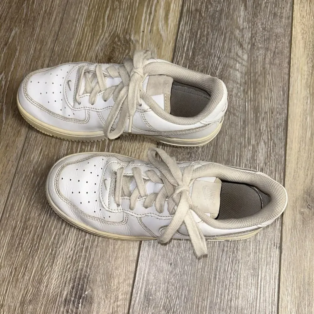 Nike Air Force 1 Low Triple White AF1 314193-117 Youth US Size 2Y Sneaker Shoes